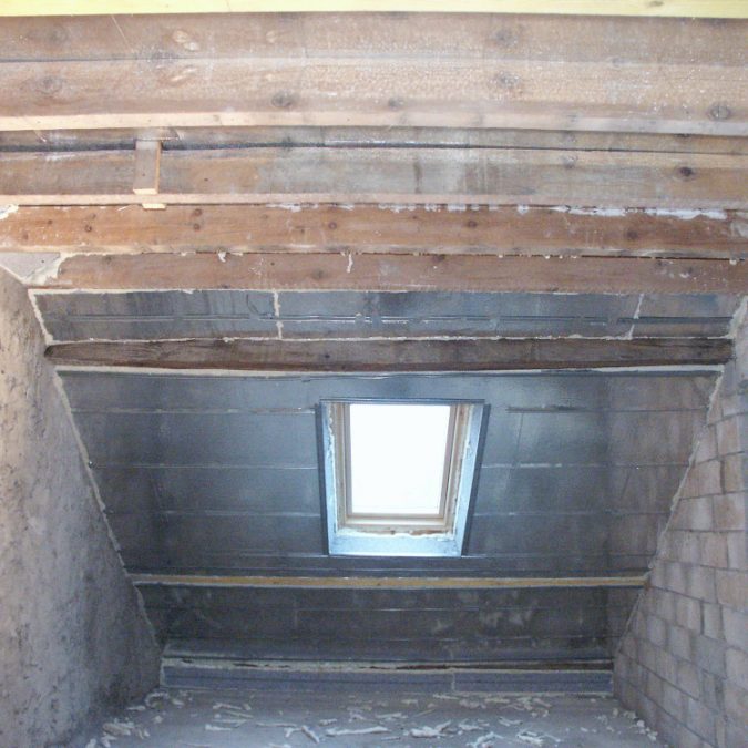 ISOLATION SOUS TOITURE AVEC RAIL DE FINITION 15 675X675 | Balbimax Isolation sous toiture Belfort 39